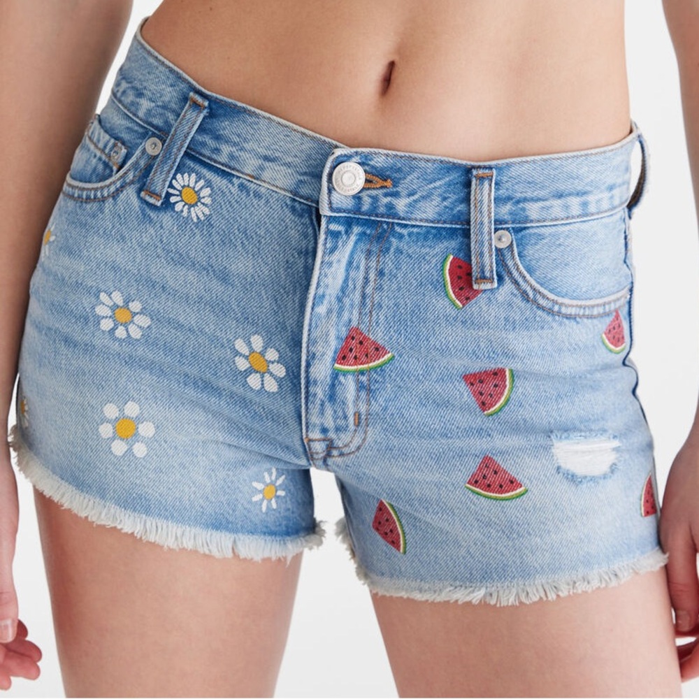 Aeropostale Women’s High Rise Daisy & Watermelon Denim Shorty Shorts Size 0
